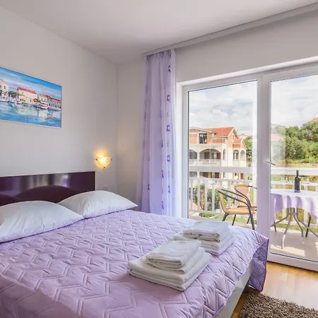 Mm Lägenhet Trogir